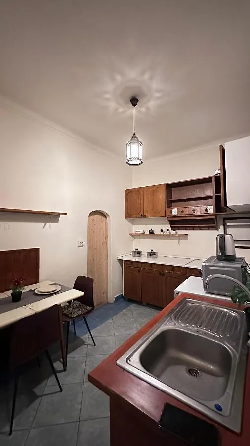 Damjanich Apartment 布达佩斯 民宿